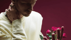 REVIEW | Bloom (2017)