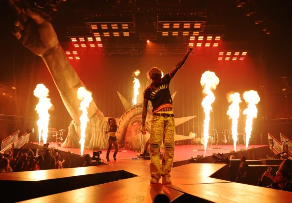 mgk-performs-kia-forum-november-115972534